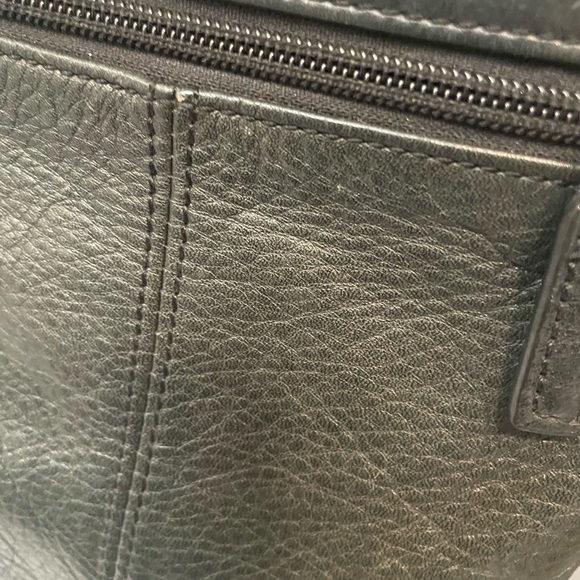 Margot soft leather cross body bag - Picture 4 of 7